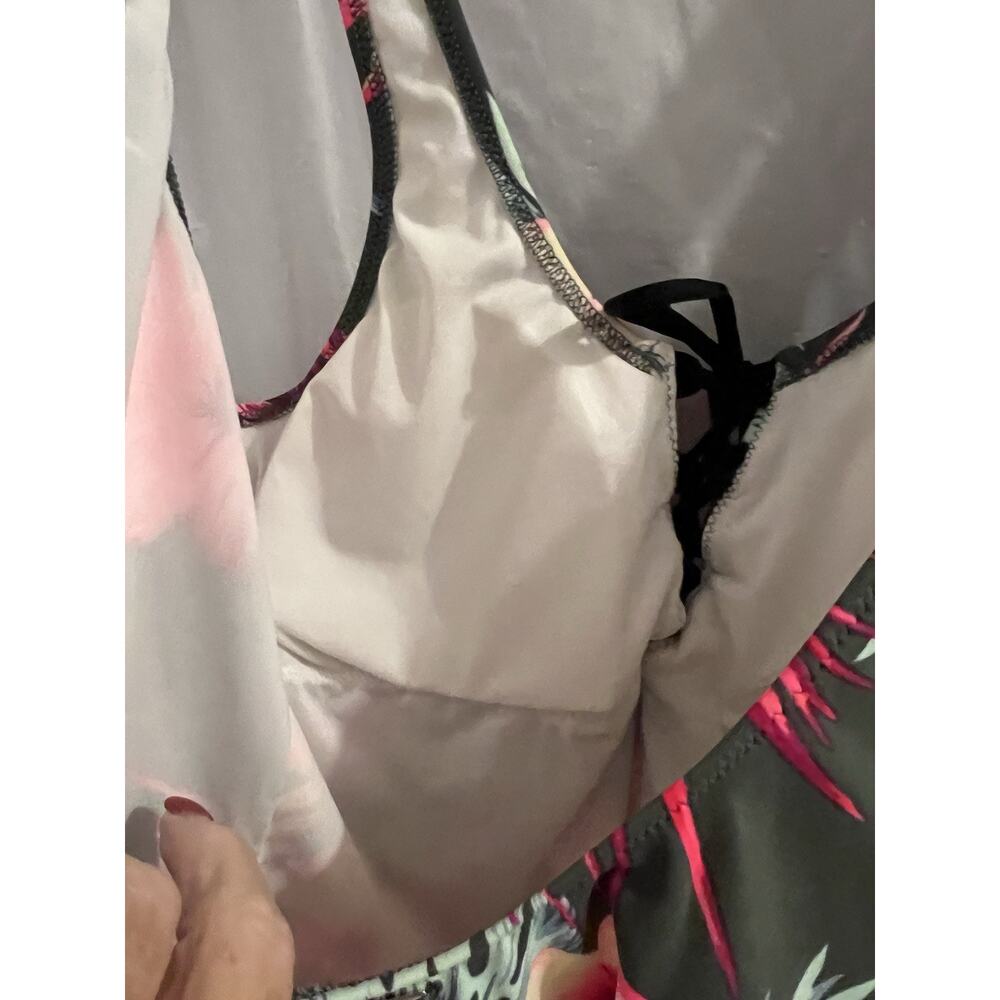 Victoria Secret Pink Green Pink Floral One Piece Lace Up Front Bathing Suit Sz M - Picture 5 of 9